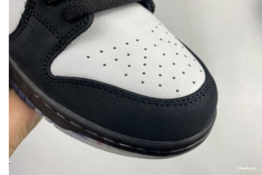 Staple Dunk Panda SB Pigeon Low BV1310-013 Nike 0223